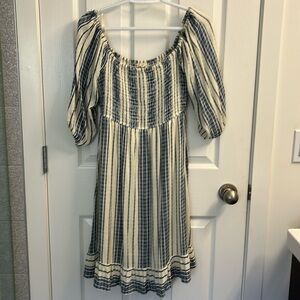 Boho lovestich dress.